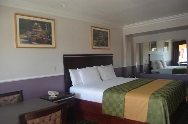 Galaxy Inn image 14