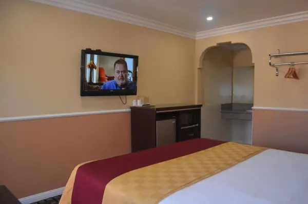 Galaxy Inn 5